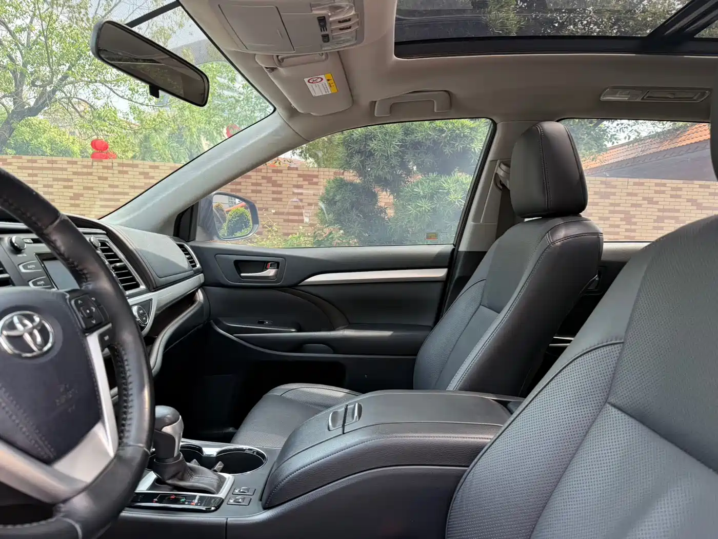 Toyota Highlander 2015 2.0T AWD Luxury Edition 7-seater фото 12