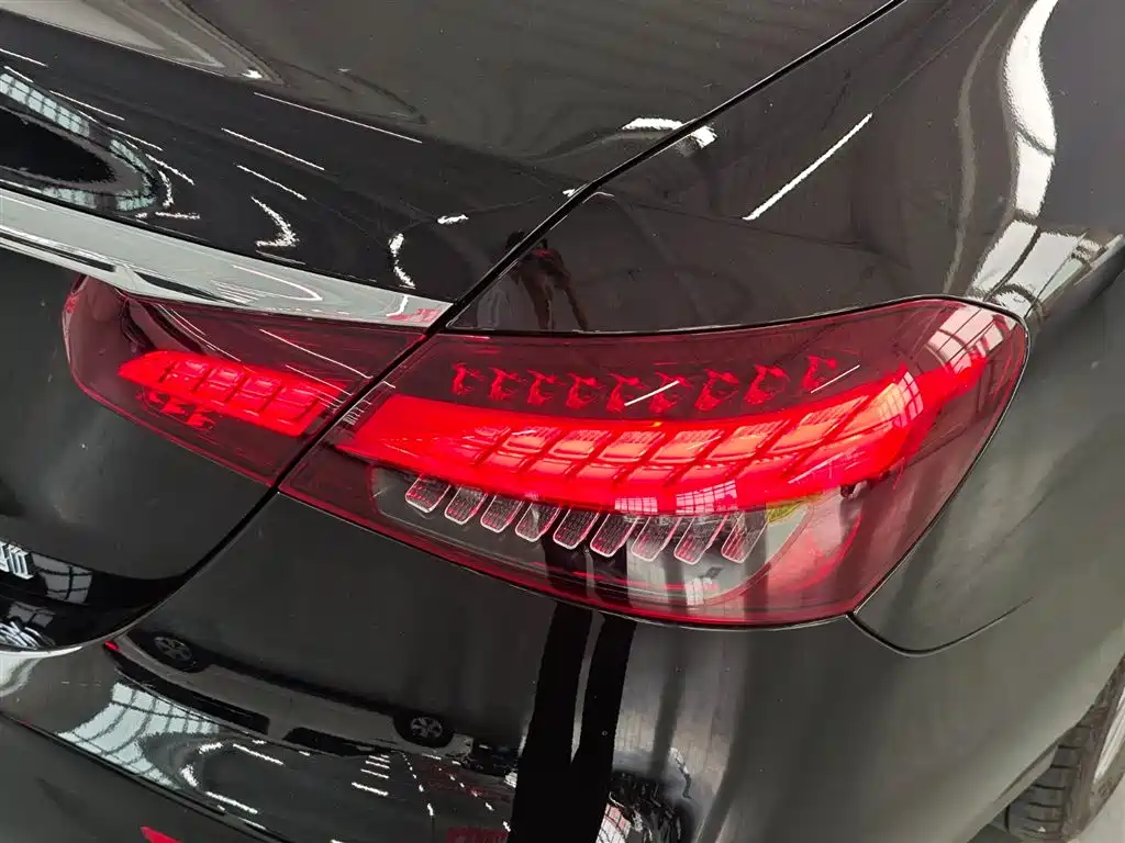 Mercedes-Benz E-Class 2021 Facelift E 300 L Luxury фото 24