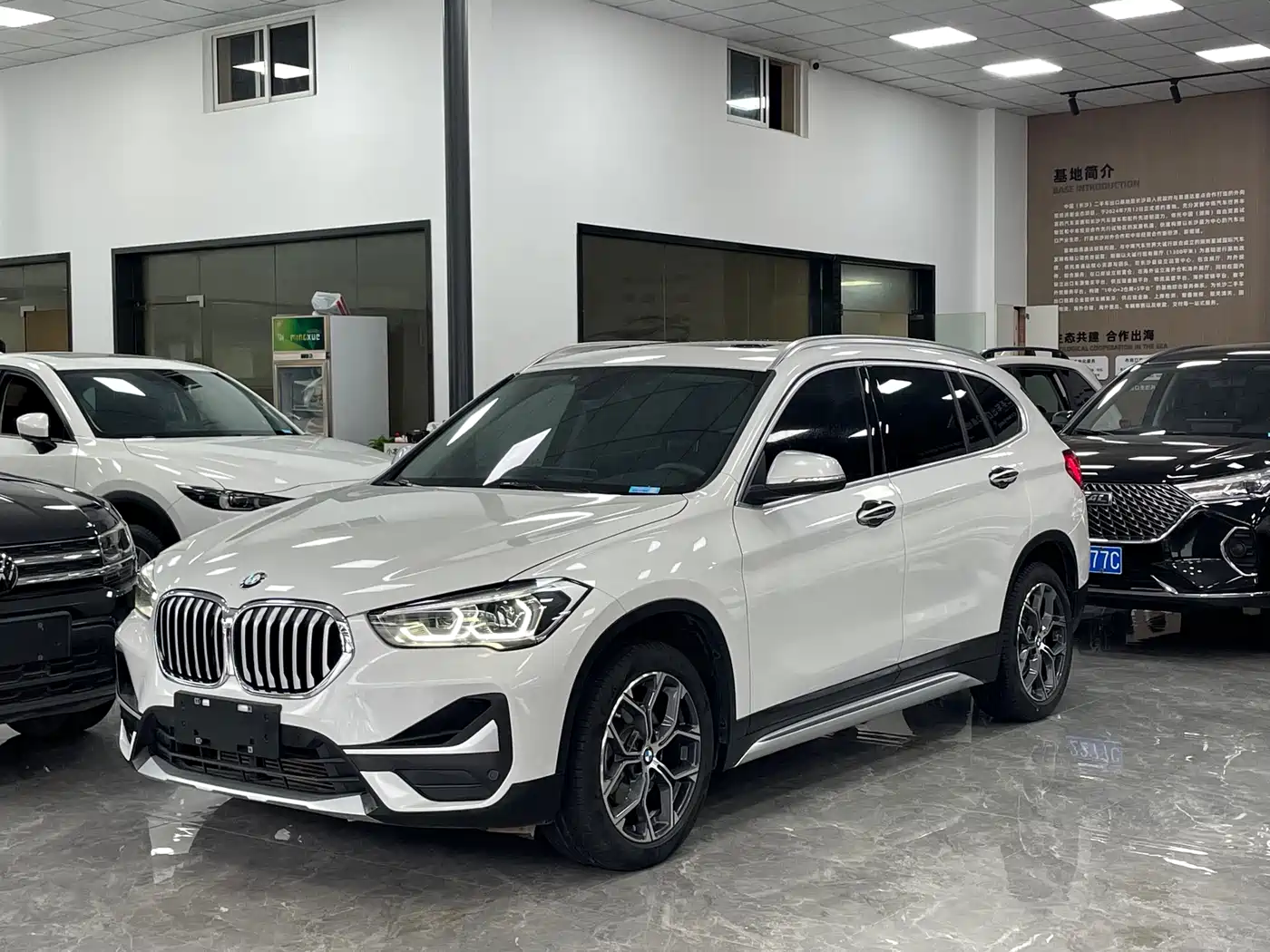 BMW X1 2022 sDrive20Li Premium