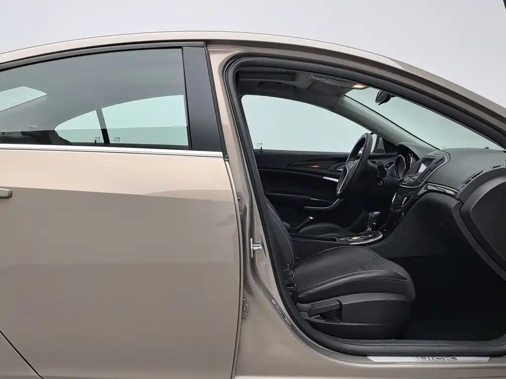Фото 23 - Buick Regal
