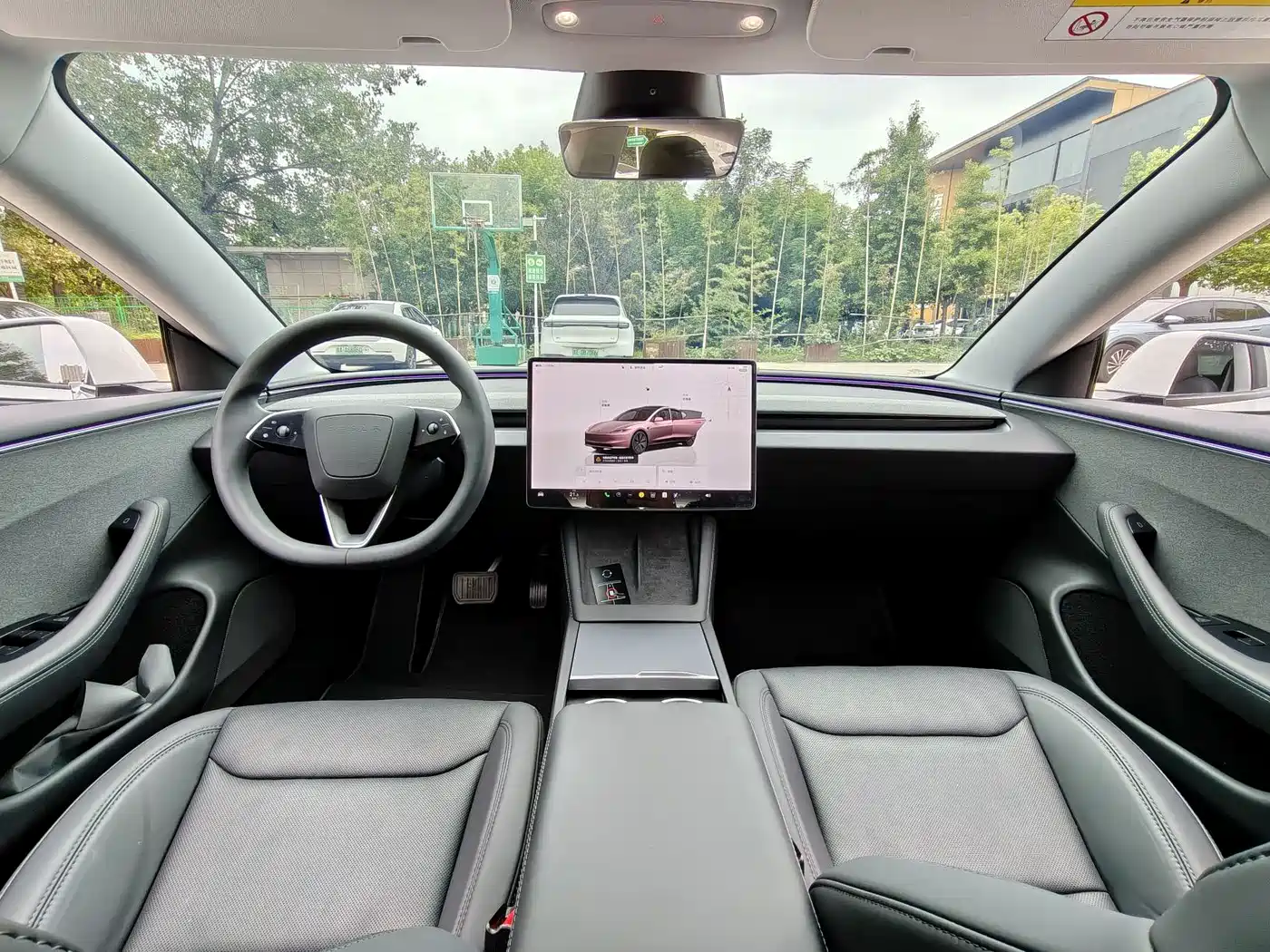 Tesla Model 3 2026 2025 Model Year Facelift Rear-Wheel Drive