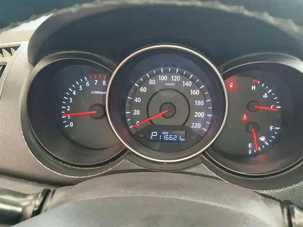 Kia Forte 2014 1.6L AT GL фото 12