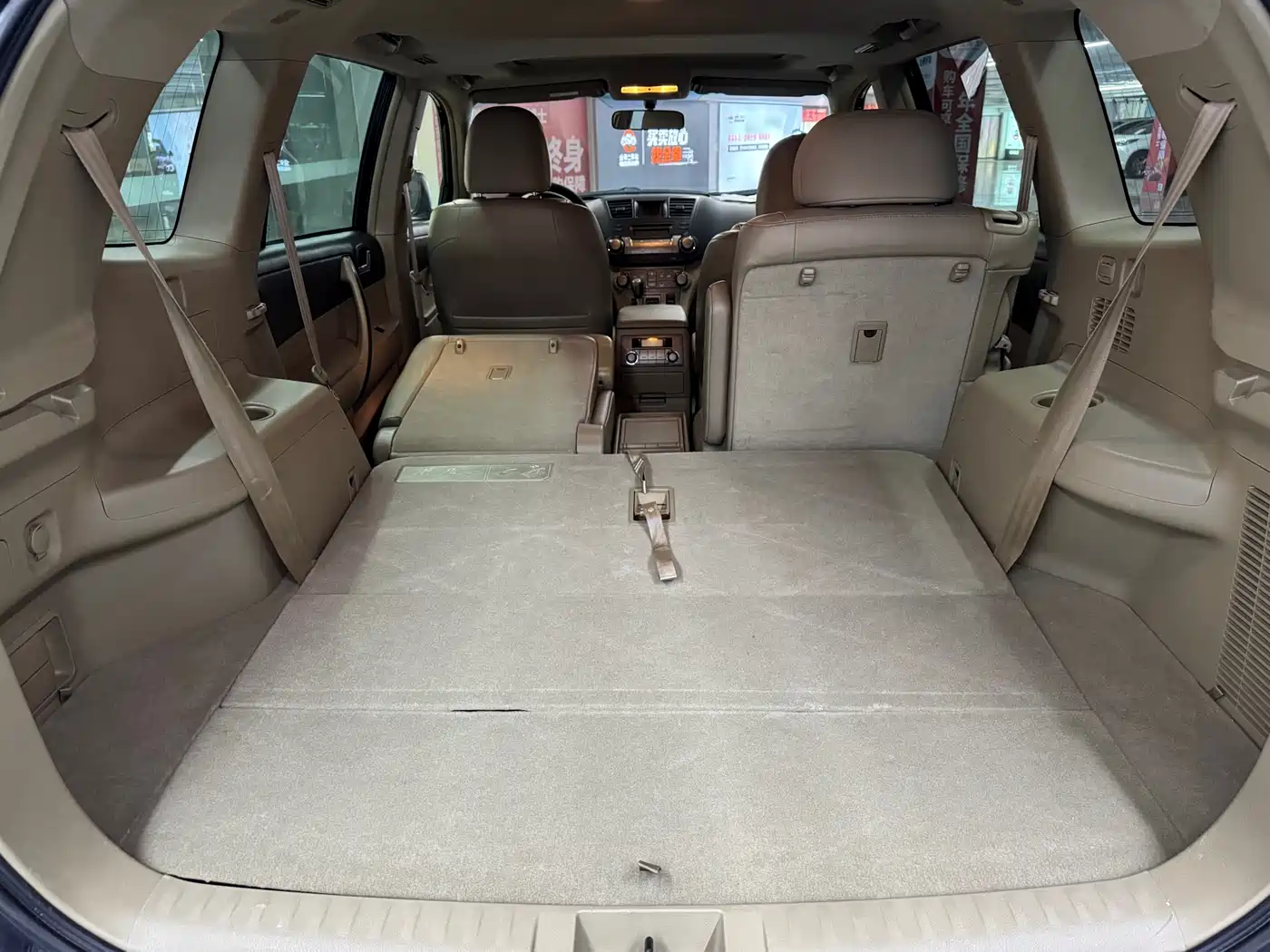Toyota Highlander 2011 2.7L 2WD 7-seat Luxury фото 18