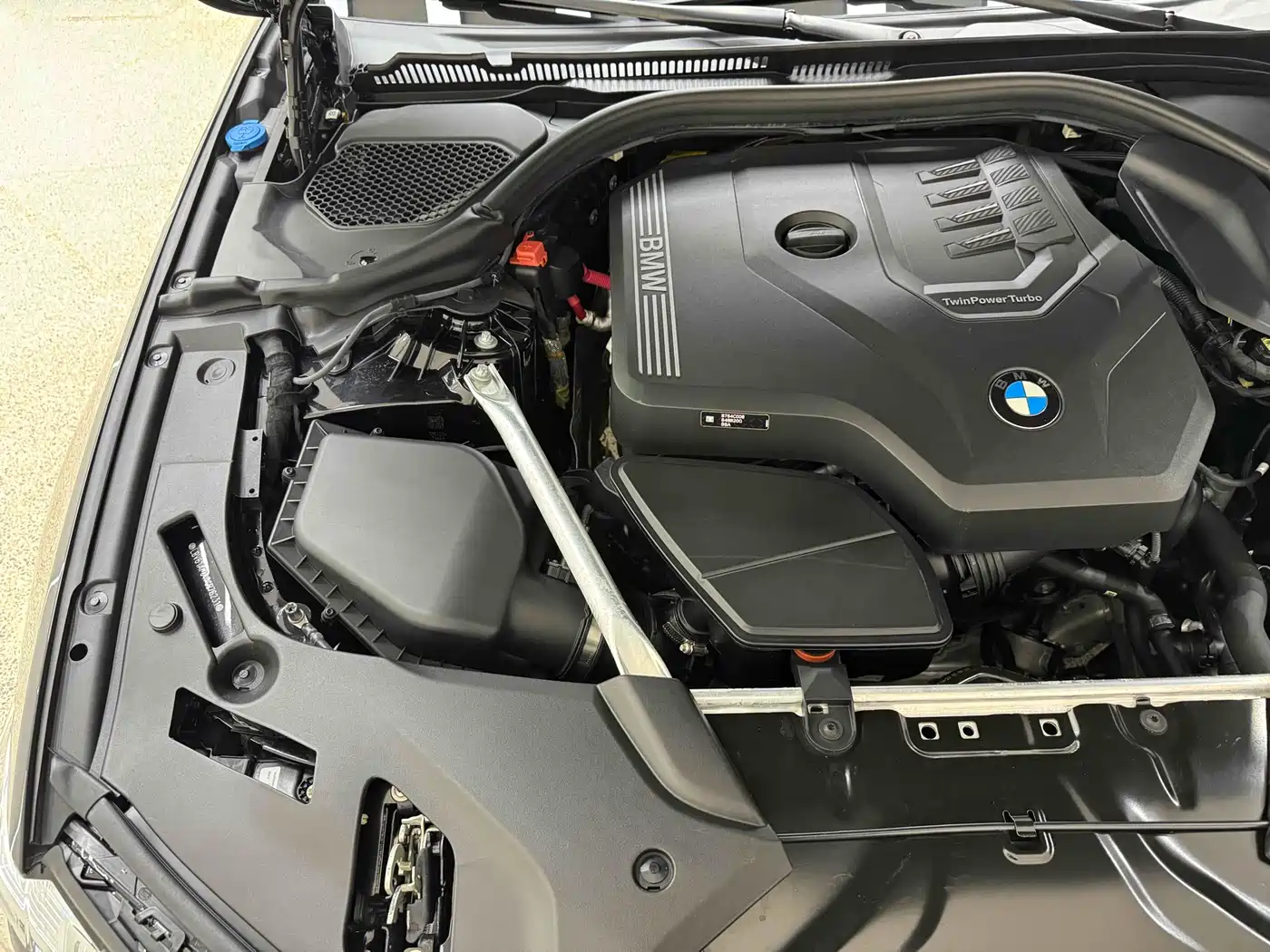 BMW 5 Series 2023 530Li Leading M Sport Package фото 36