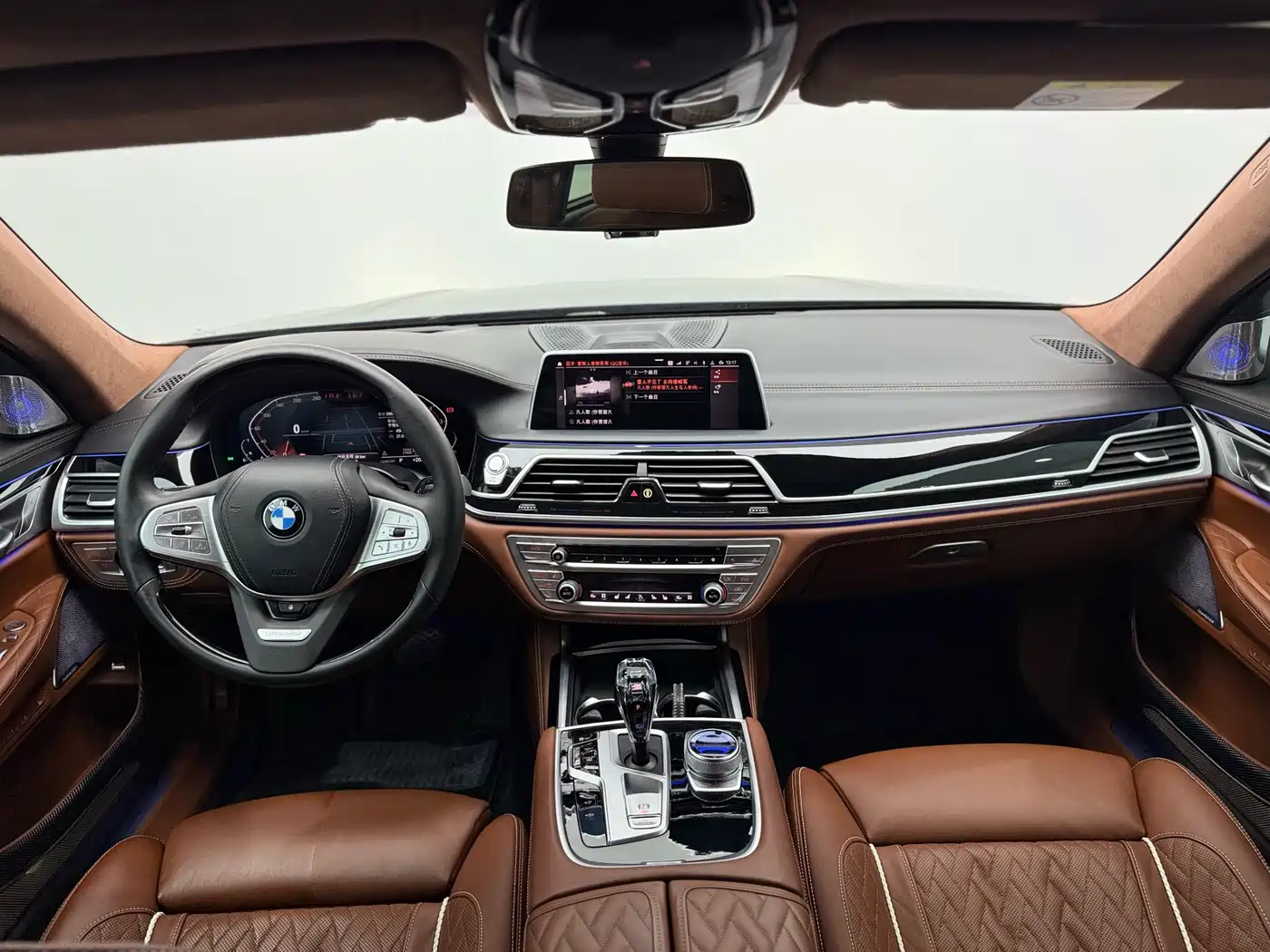 BMW 7 Series 2019 750Li xDrive V8 Luxury Package фото 7