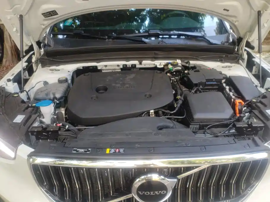 Volvo XC40 2022 2023 B3 Zhiyuan Luxury Edition