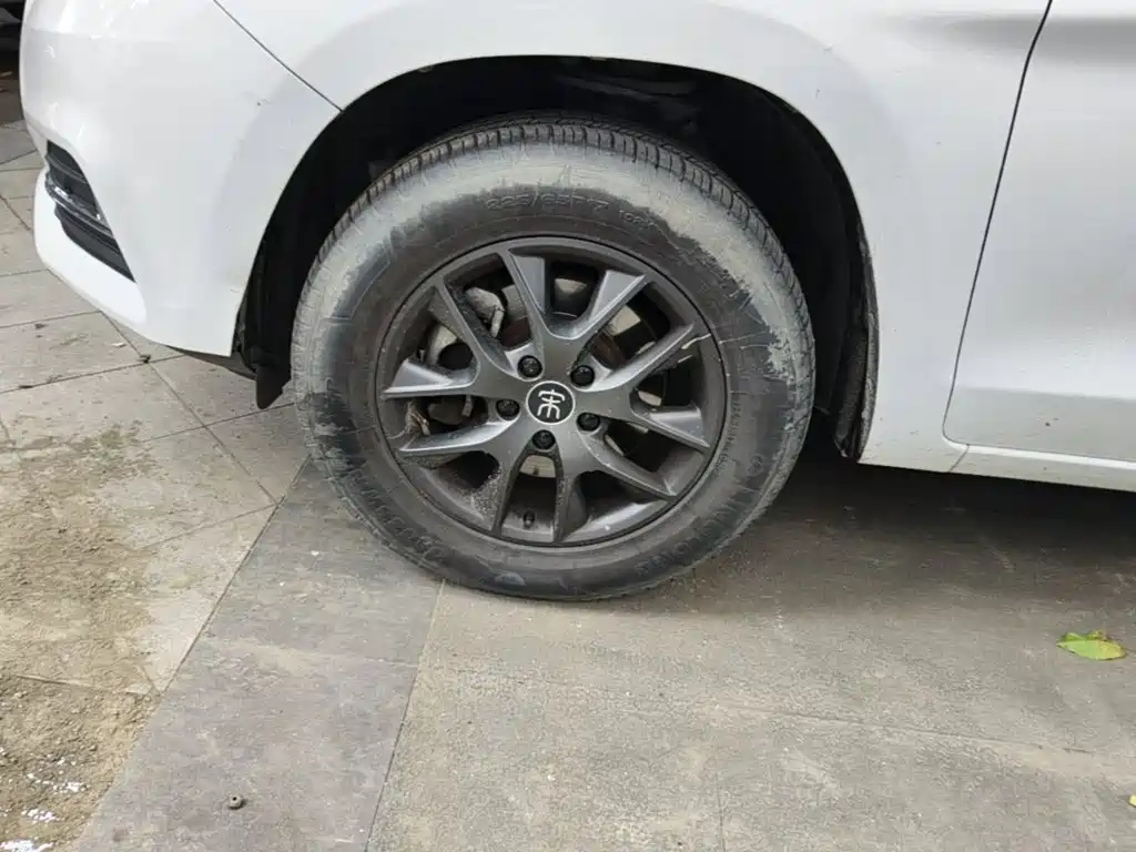 BYD Song 2022 2021 Classic Edition 1.5T Manual Luxury