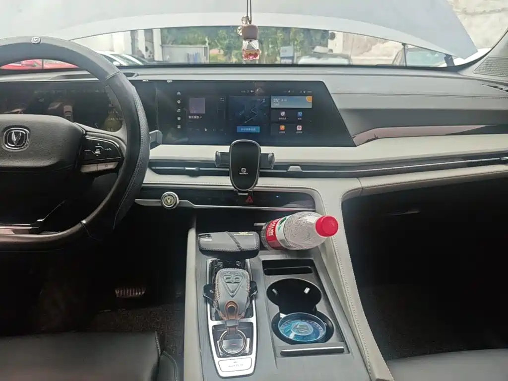 Фото 13 - Changan CS75 PLUS