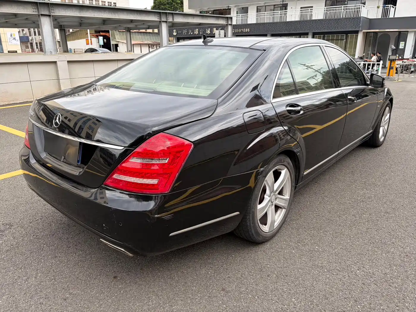 Фото 11 - Mercedes-Benz S-Class