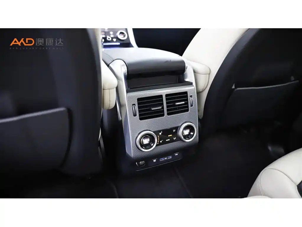 Фото 9 - Land Rover Range Rover Sport