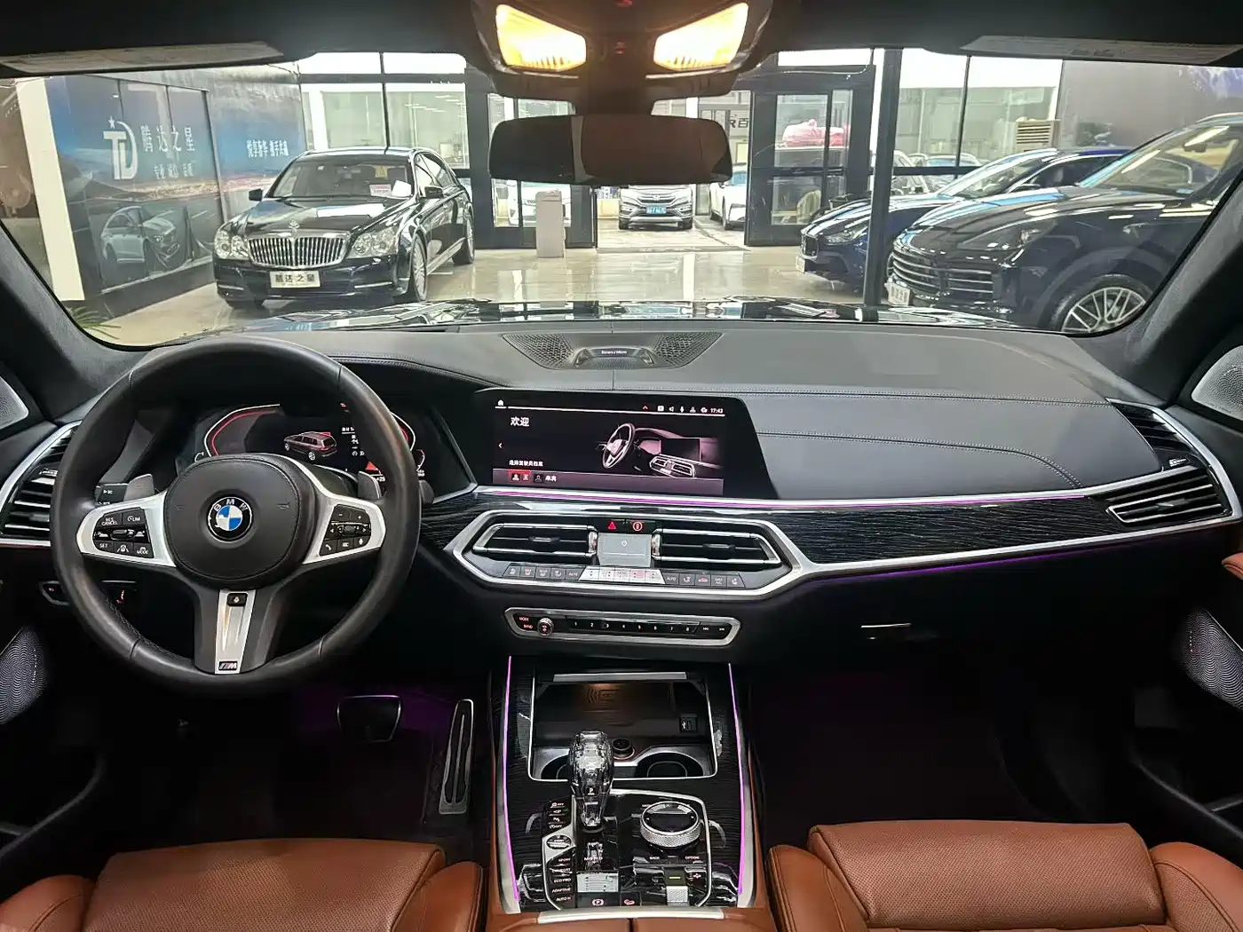 BMW X7 2019 xDrive40i Exclusive M Sport Package фото 4