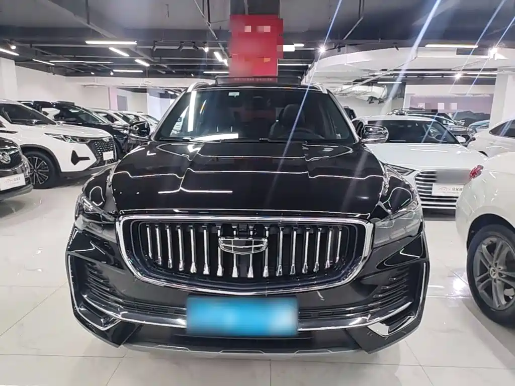 Фото 3 - Geely Monjaro