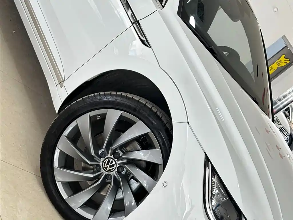 Volkswagen FAW-Volkswagen CC 2025 380TSI Eye-catching Shared Edition фото 26