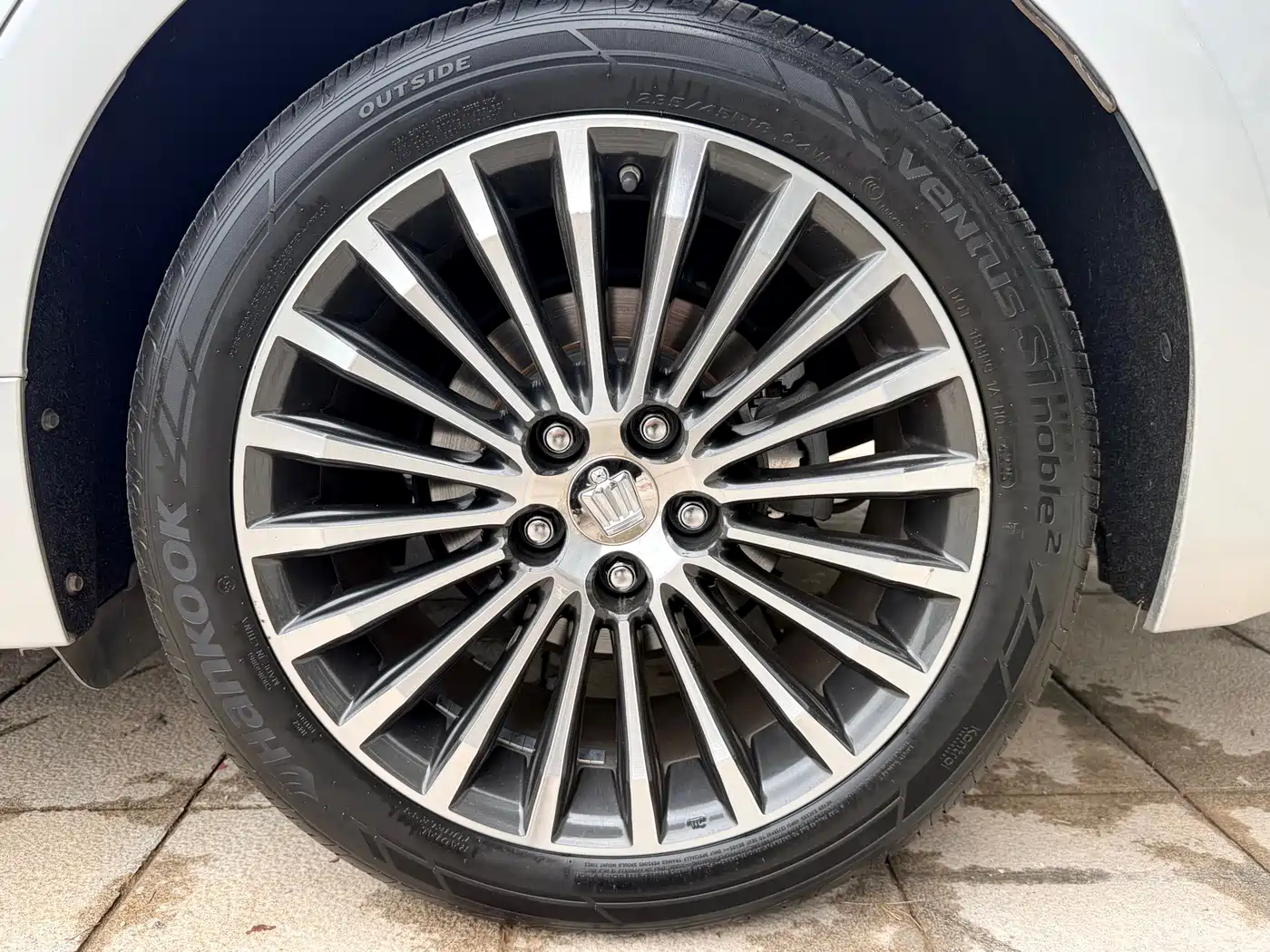 Toyota Crown 2018 2.0T Sport Edition фото 12