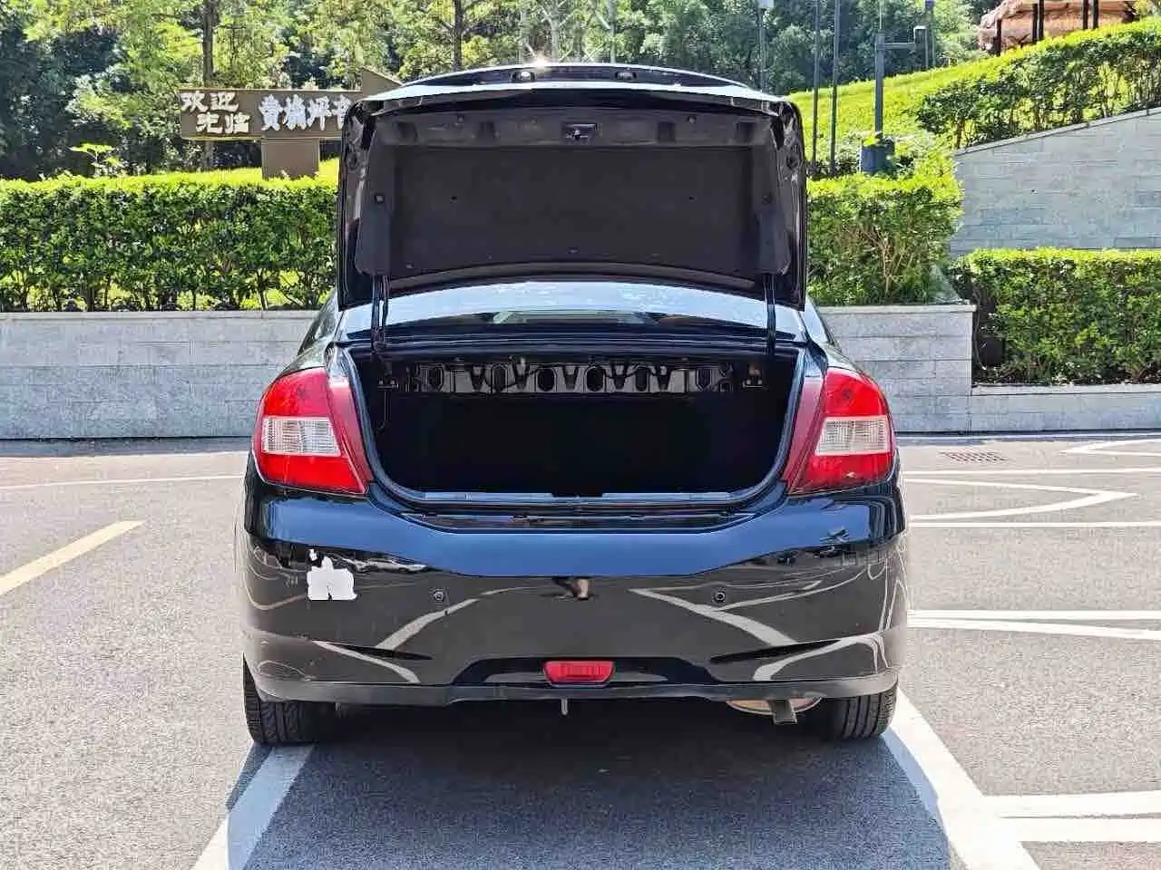 Chery E5 2013 2012 1.8L CVT Sport Edition