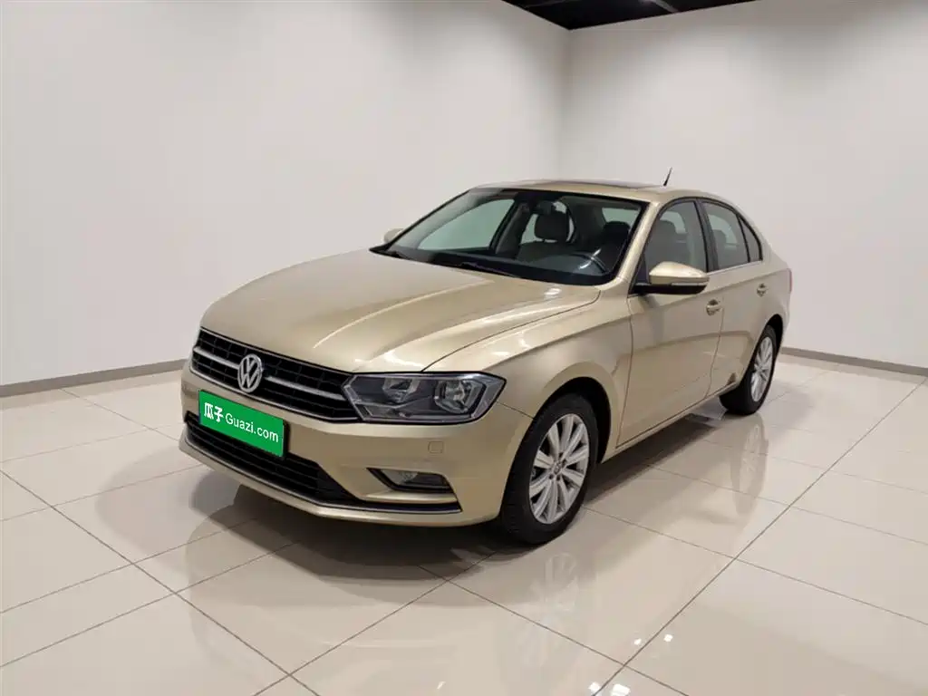 Volkswagen Bora 2017 1.6L Automatic Comfort фото 2