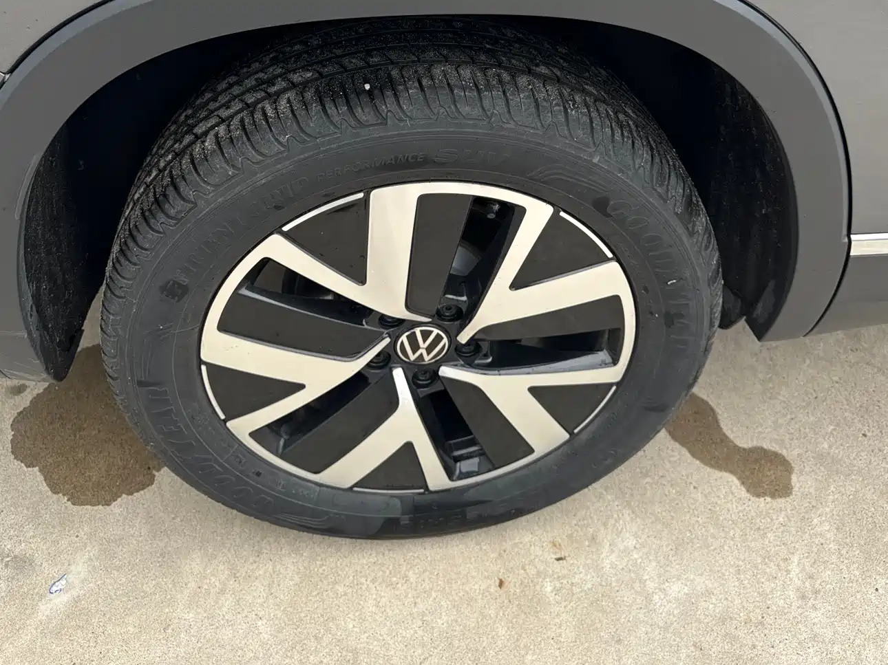 Volkswagen Tayron 2023 300TSI 2WD Luxury Plus Advanced Edition фото 6