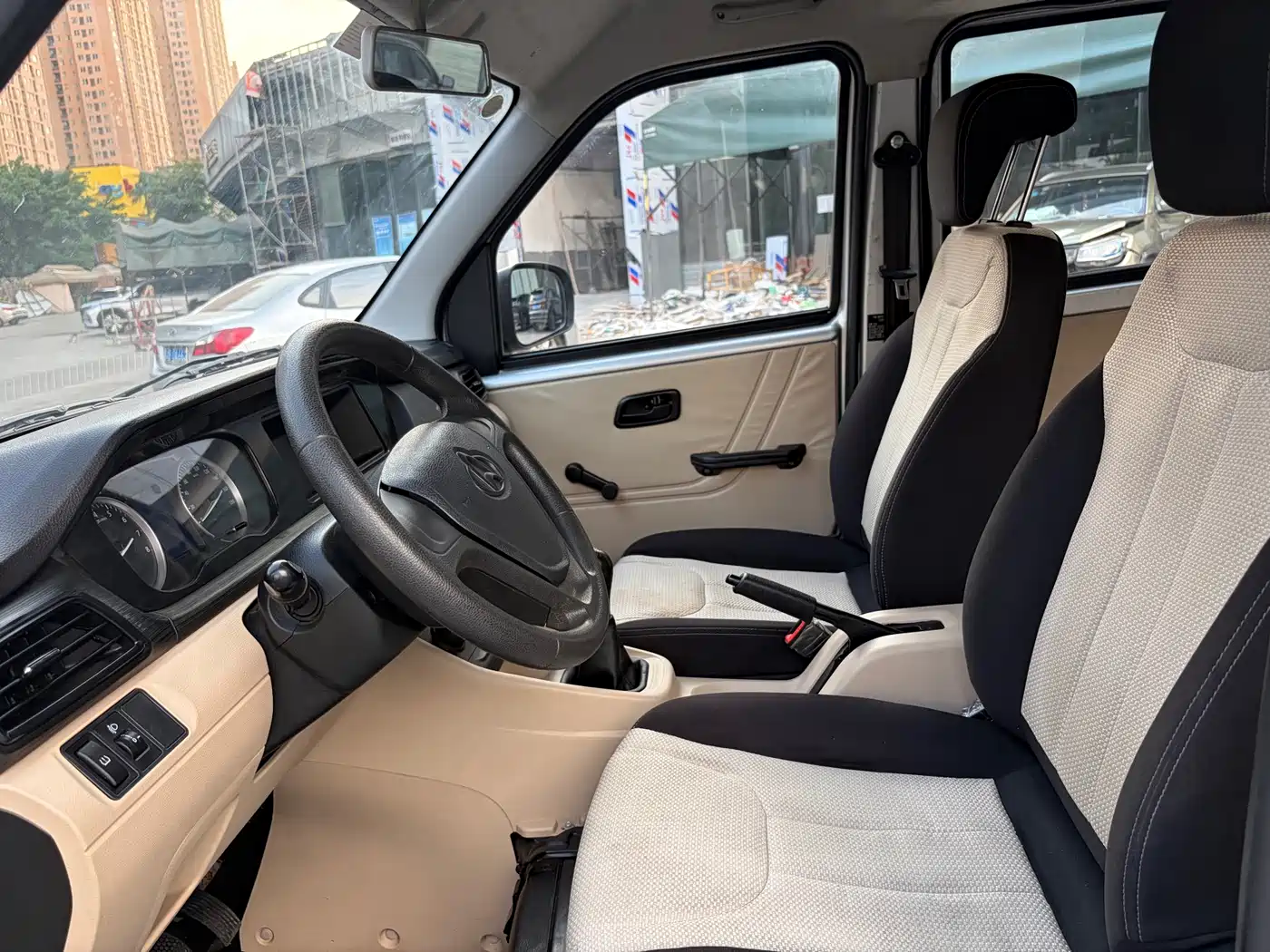 Changan Kuayue Kuayuexing V3 2025 2023 1.3L Gasoline Luxury 5-seater Passenger Van