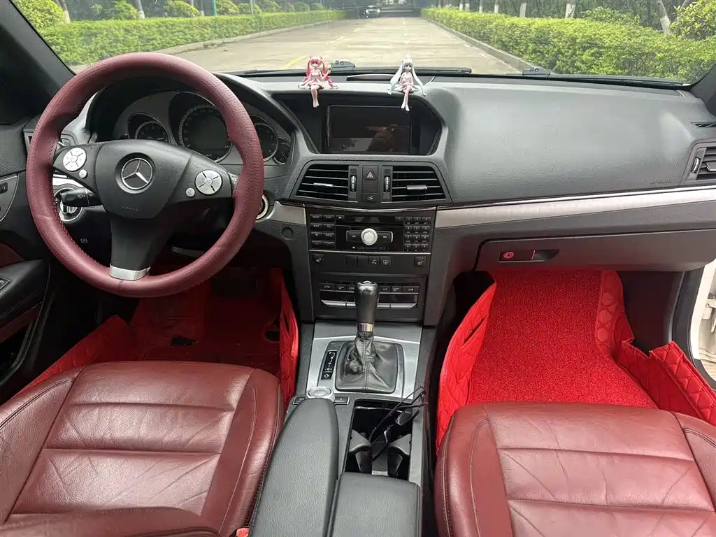 Mercedes-Benz E-Class (Import) 2010 E 260 CGI Coupe фото 2