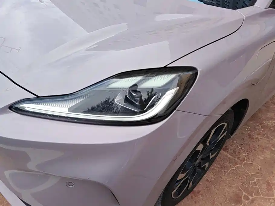MG MG4 EV 2025 2025 High-end Model