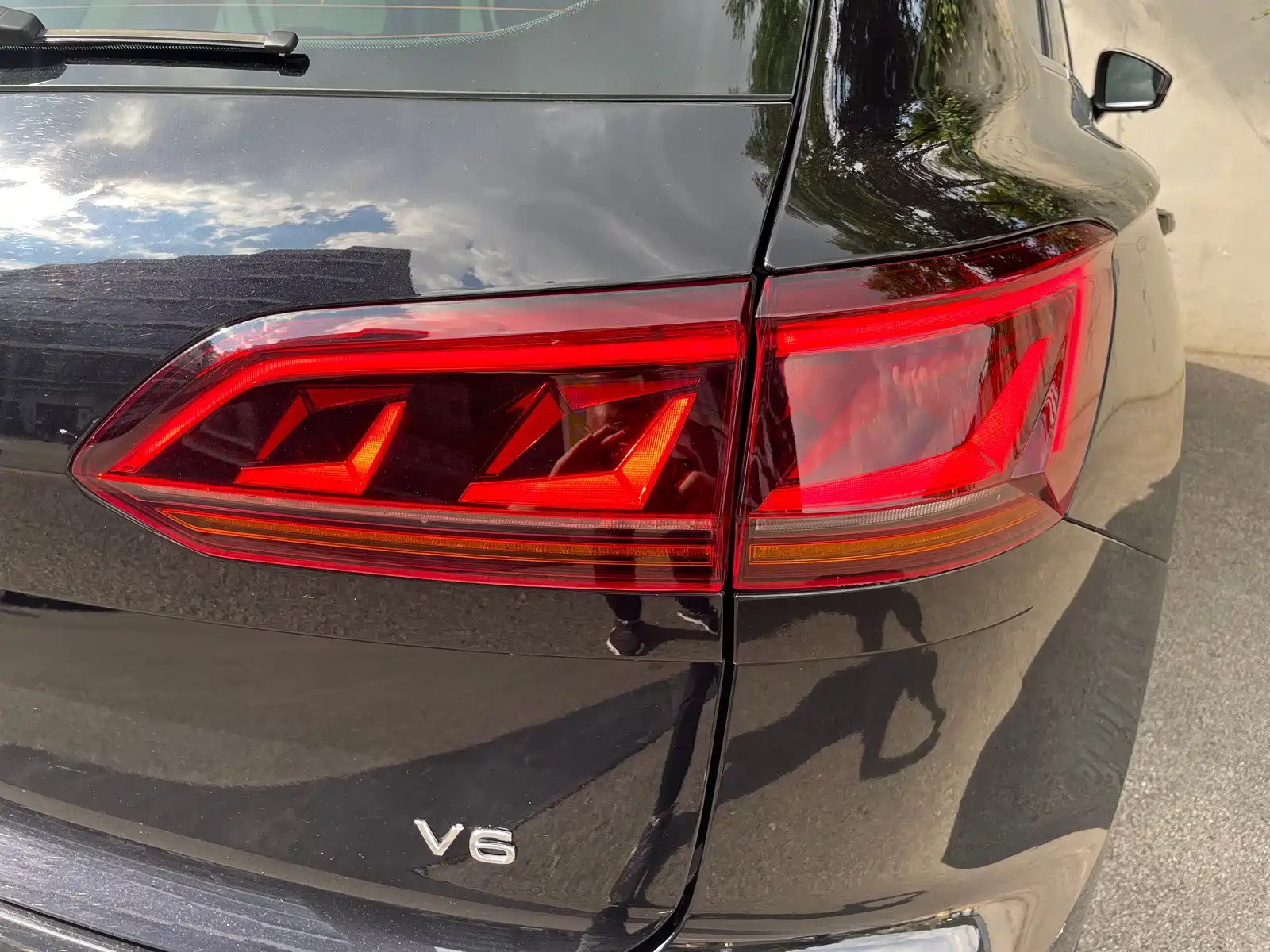 Фото 25 - Volkswagen Touareg
