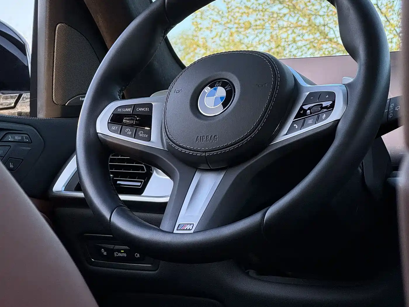 BMW X7 2023 xDrive40i Exclusive M Sport Package фото 21