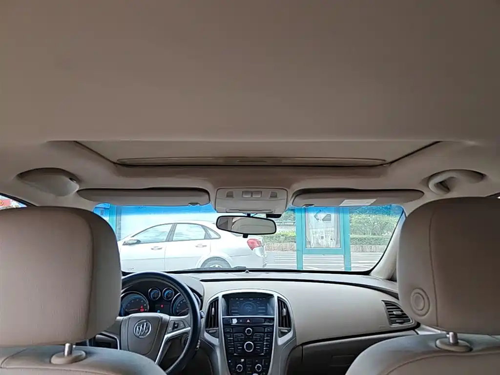 Buick Excelle 2013 GT 1.6L Automatic Fashion Edition фото 18