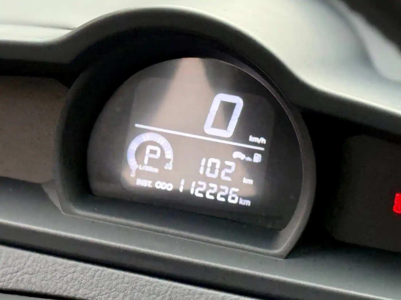 SsangYong Rodius 2014 2014 2.0T Diesel 2WD Luxury Navigation Edition