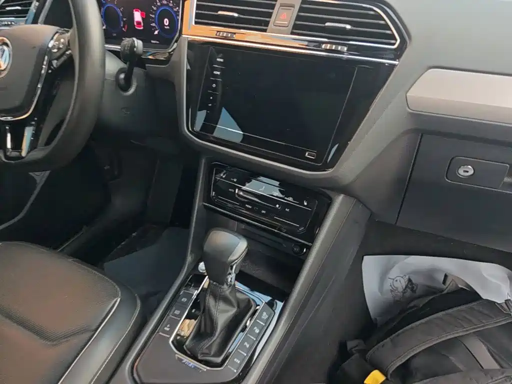 Volkswagen Tiguan L PHEV 2021 2020 430PHEV Plug-in Hybrid Flagship Edition