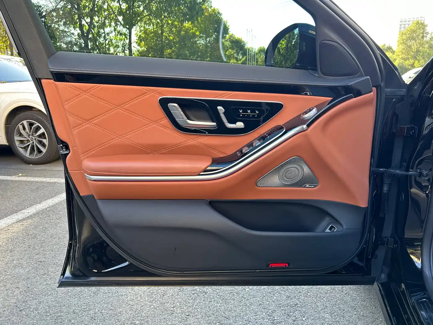 Фото 7 - Mercedes-Benz Maybach S-Class