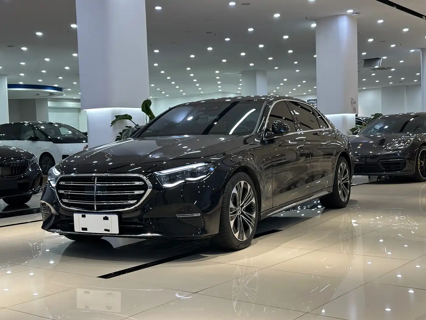 Mercedes-Benz E-Class 2026 2026 E 300 L Luxury
