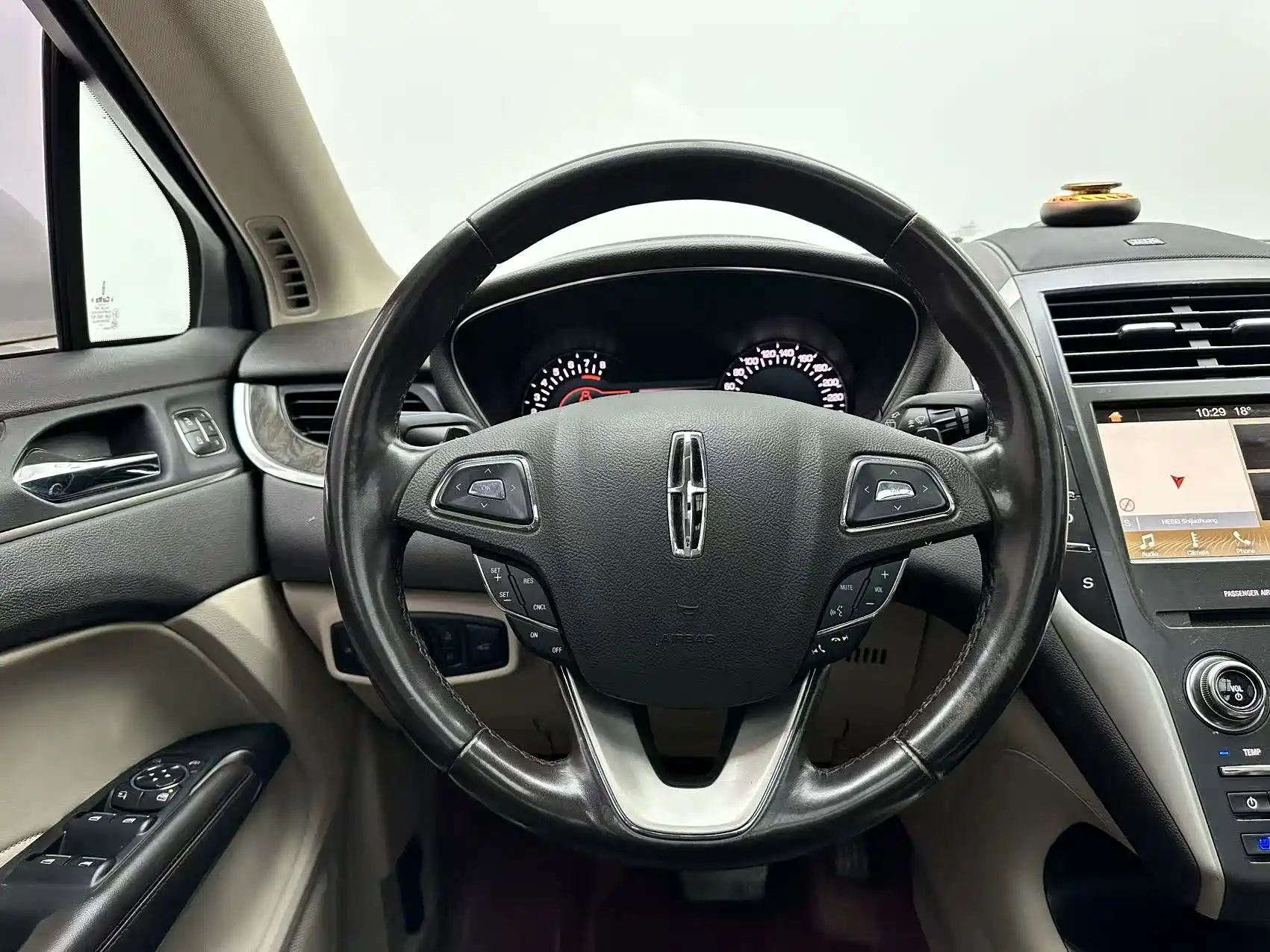 Photo 6 - Lincoln MKC