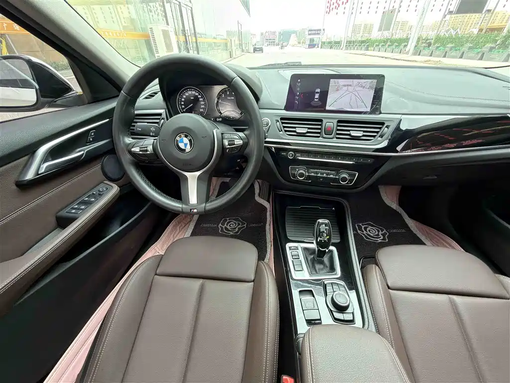 BMW 1 Series 2020 Model 120i M Sport Package фото 9