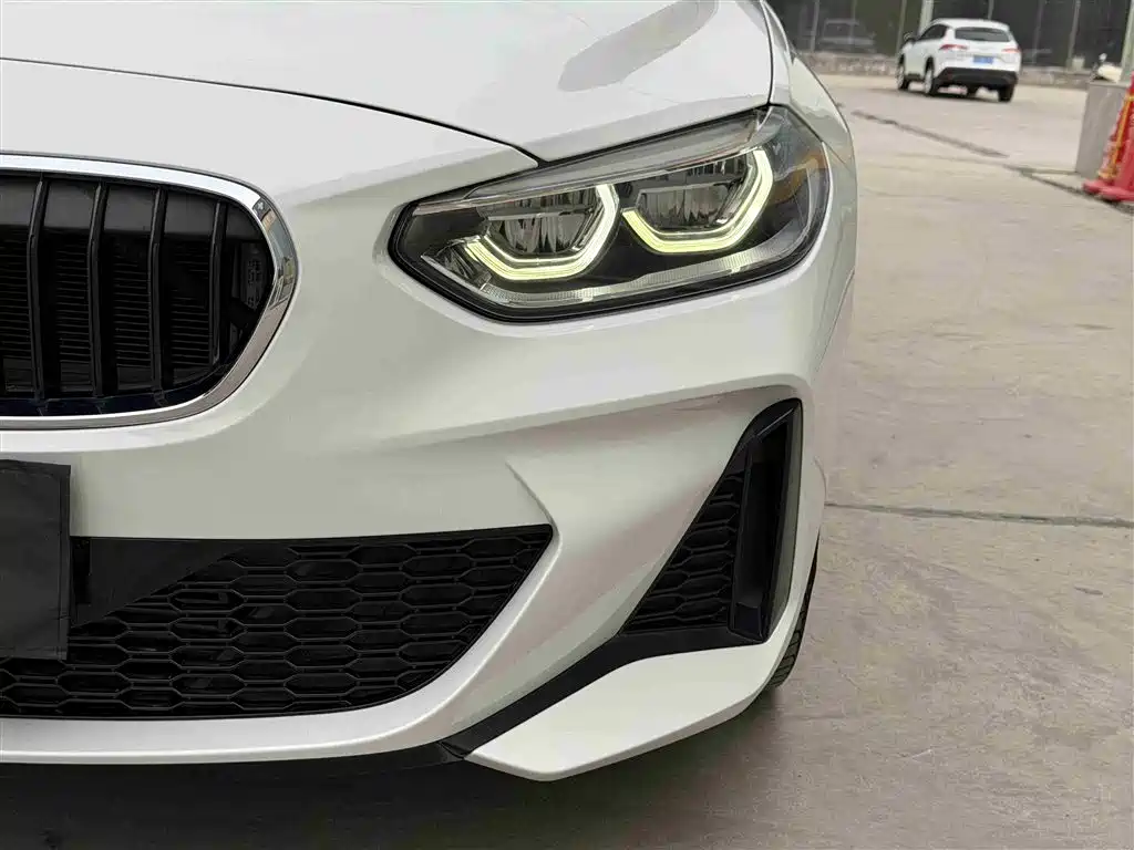 BMW 1 Series 2020 Model 120i M Sport Package фото 13