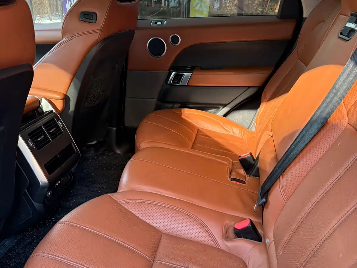 Land Rover Range Rover Sport 2014 3.0 SC V6 HSE DYNAMIC фото 10