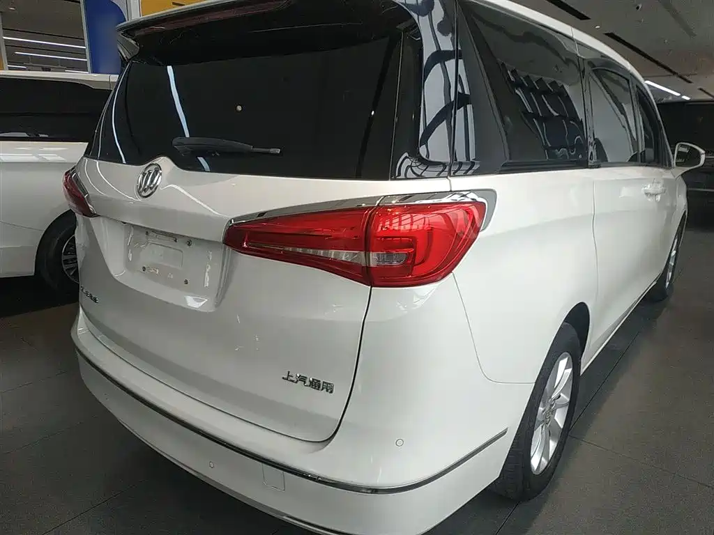 Buick GL8 2017 ES 28T Comfort Type China V фото 7
