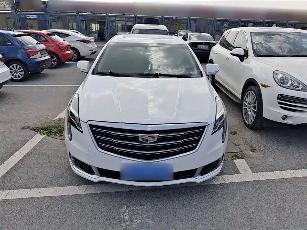 Cadillac XTS 2018 28T Technology фото 3