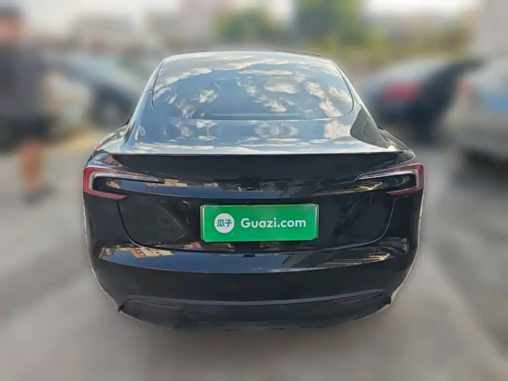 Tesla Model 3 2026 2025 Model Year Facelift Long Range Rear-Wheel Drive