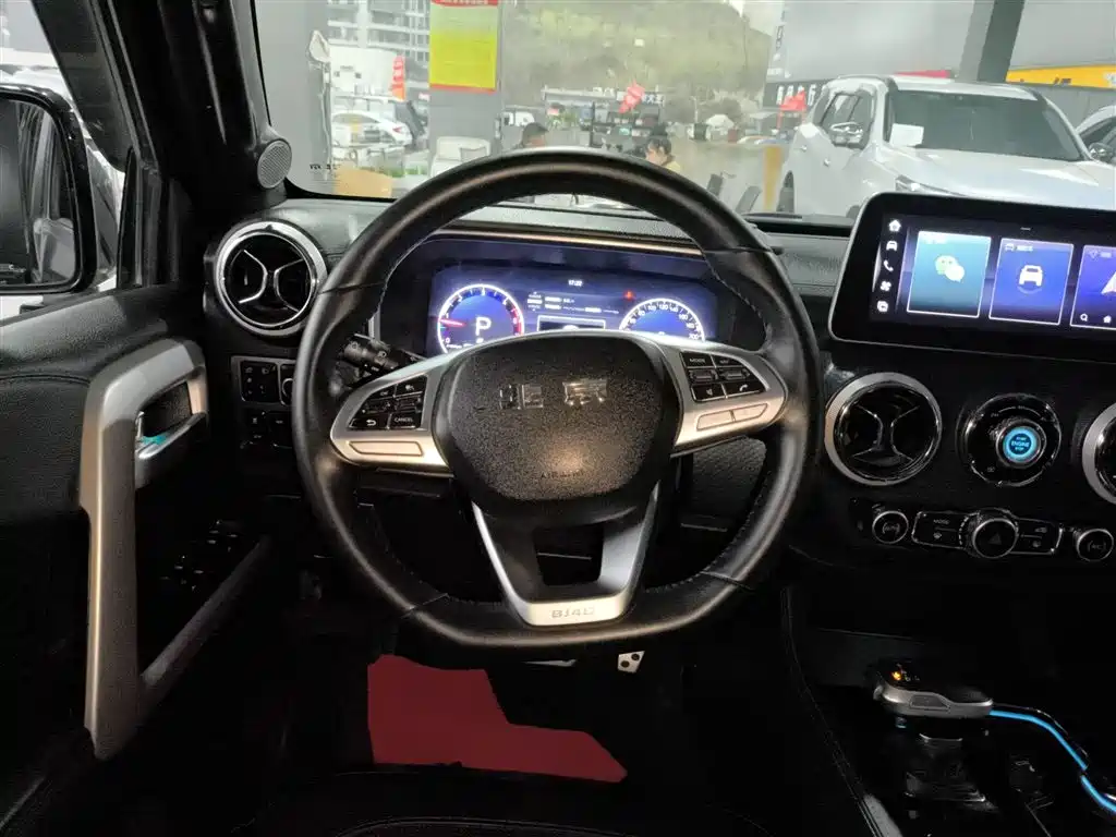 BAIC ORV Beijing Offroad BJ40 2024 2.0D Blade Hero Glory Edition фото 11