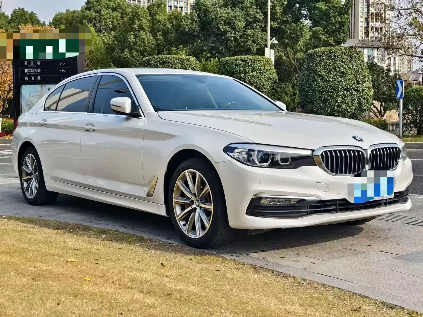 BMW 5 Series 2018 528Li Launch Special Edition фото 2