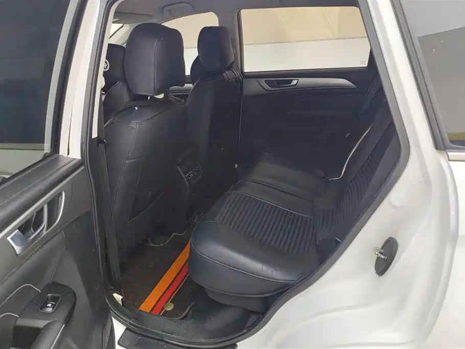 Haval M6 2021 PLUS 1.5T Manual Elite Smart Connect фото 11