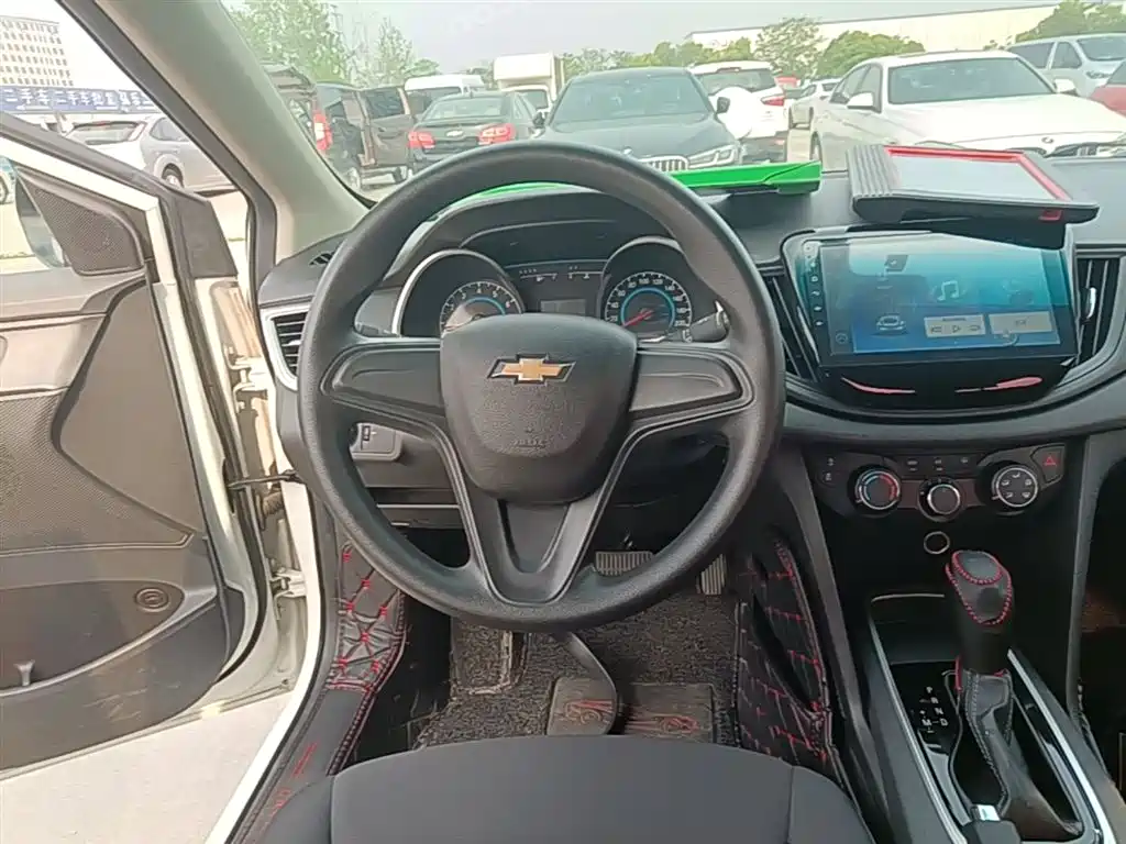 Chevrolet Cavalier 2016 1.5L Automatic Enjoyment Edition фото 11
