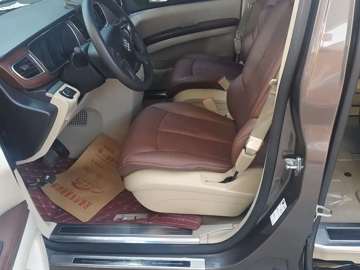 Buick GL8 2017 25S Comfort China V фото 8