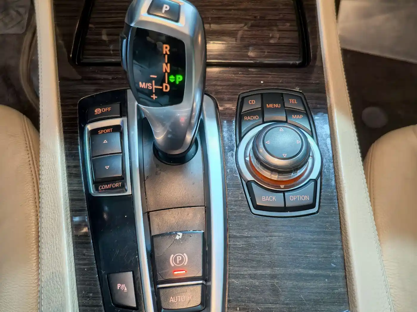 BMW 7 Series 2009 730Li Luxury фото 17