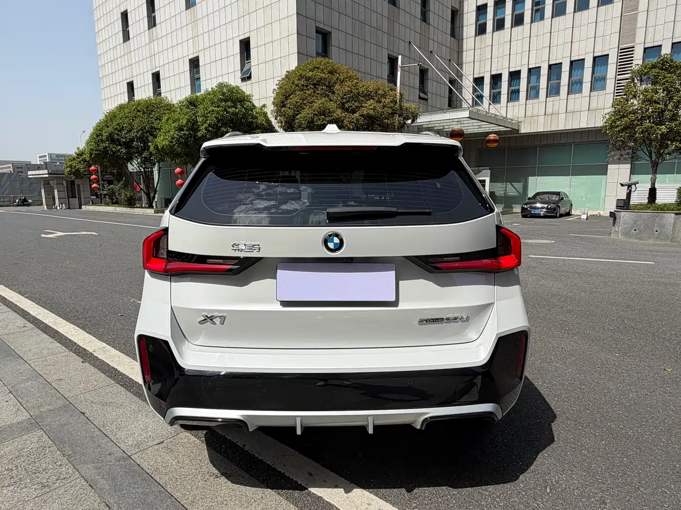 BMW X1 2023 sDrive25Li M Sport Package фото 5