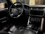 Photo 22 - Land Rover Range Rover