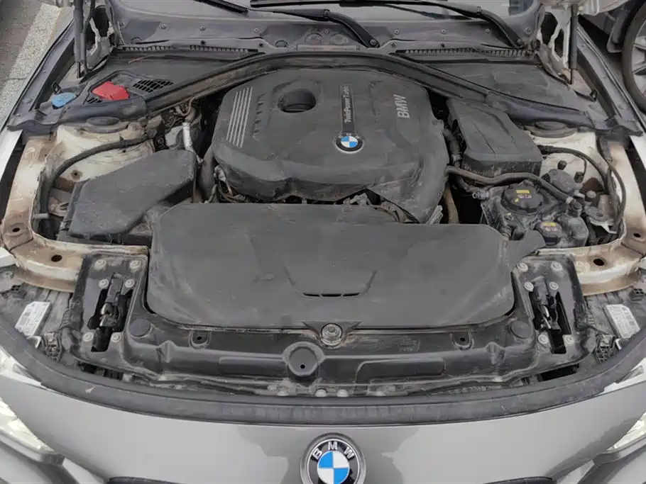 BMW 3 Series 2019 320i M Sport Package фото 10