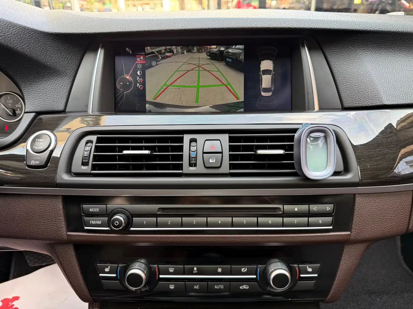 BMW 5 Series 2017 525Li Luxury Design Package фото 18
