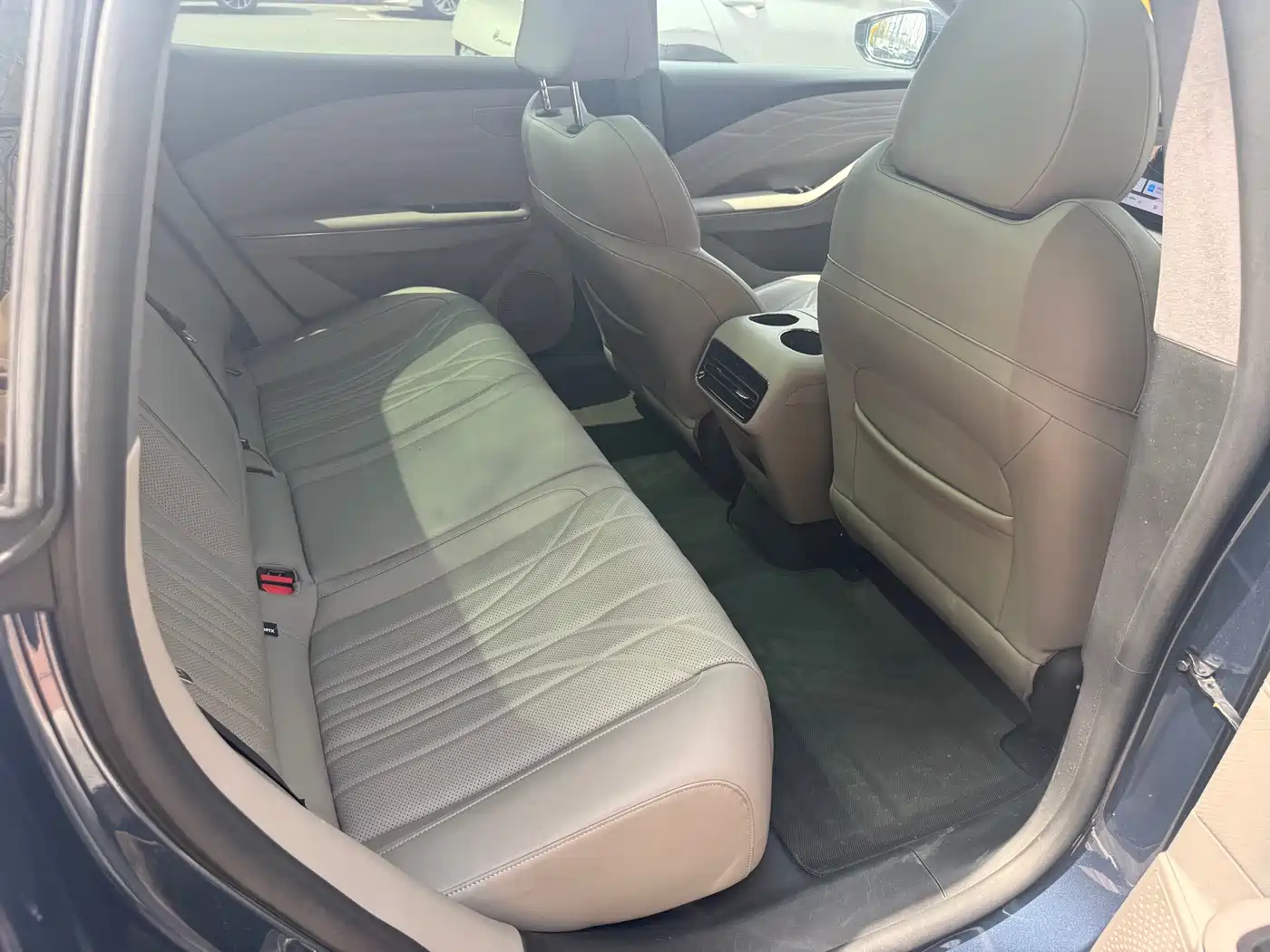 GEELY GALAXY GALAXY SPARKLE 8