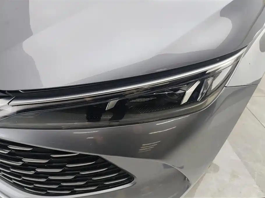 BYD Qin L 2024 DM-i 80KM Leading Edition фото 5